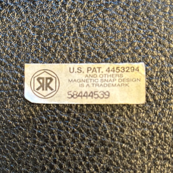 Vintage Pebble Leather Croc Embossed Bally Purse - Picture 10 of 11